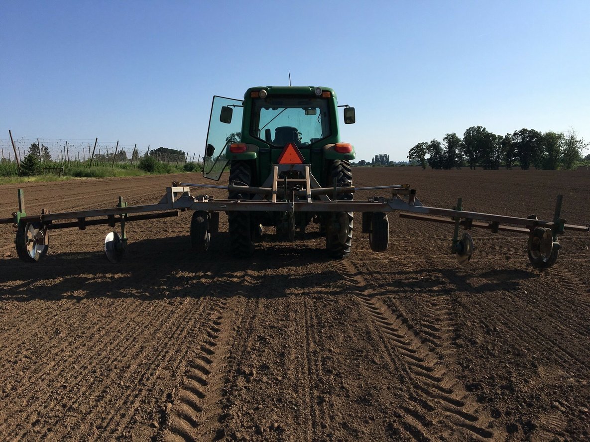 Marking-Tractor